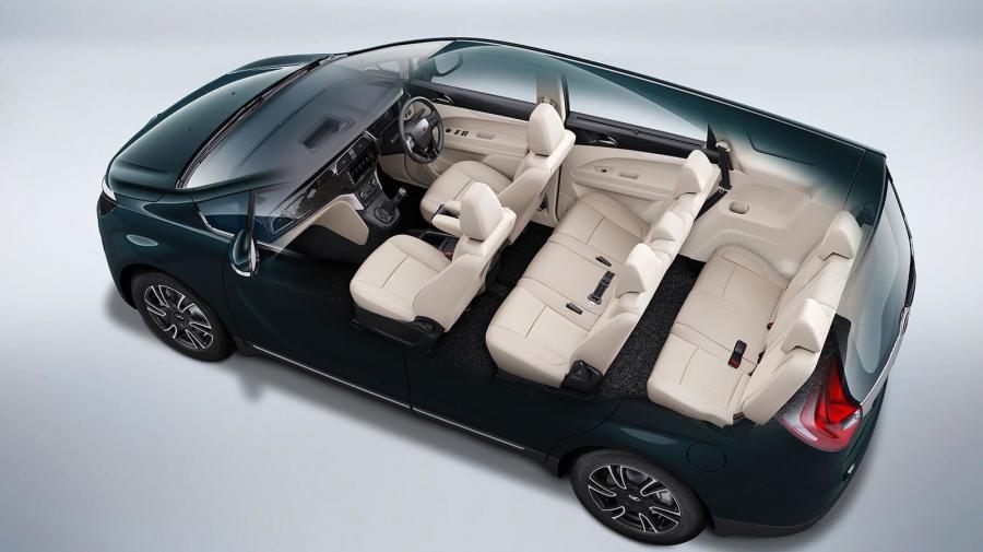  Mahindra Marazzo 2018 года  (фото 5 из 21)